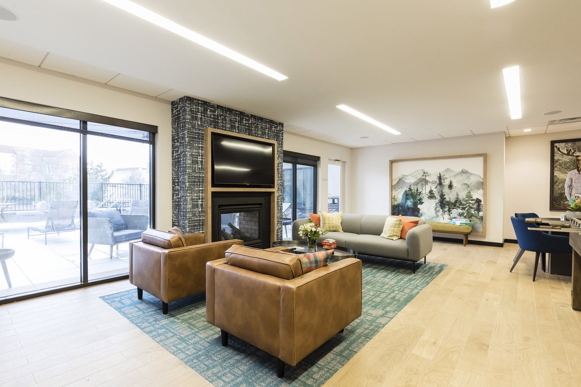 game room sitting area at slate at 901 apartments